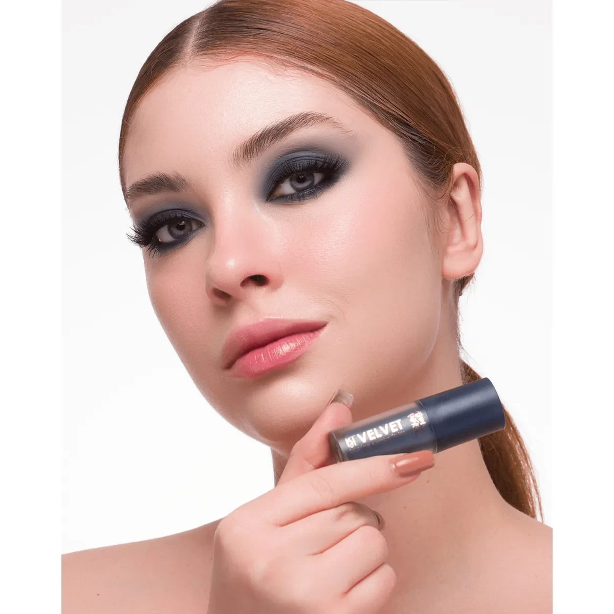 Bt-Velvet-2x1-Bruna-Tavares-Sombra-E-Primer-Cor-Grey4.webp