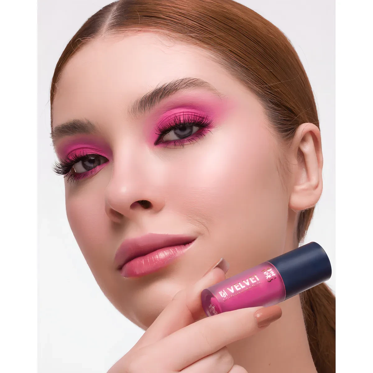 Bt-Velvet-2x1-Bruna-Tavares-Sombra-E-Primer-Cor-Pink3.webp