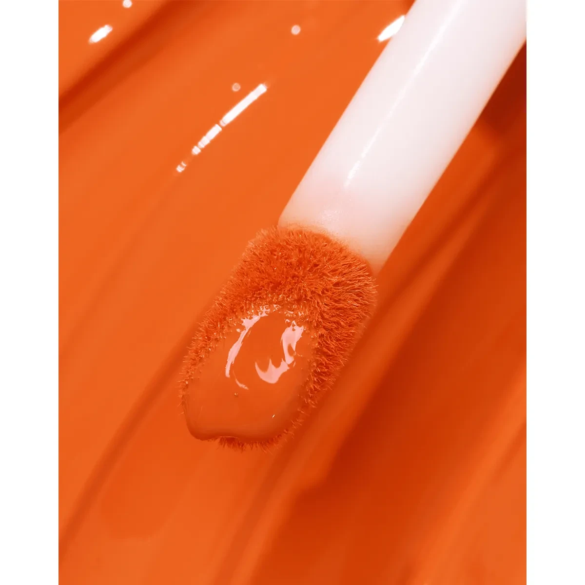 Bt-Velvet-2x1-Bruna-Tavares-Sombra-E-Primer-Cor-Tangerine2.webp